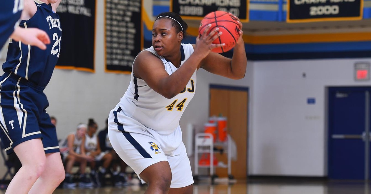 Junior Kayla Guest posted 15 points, six rebounds, three assists and two blocks in Sunday's game against Suffolk.