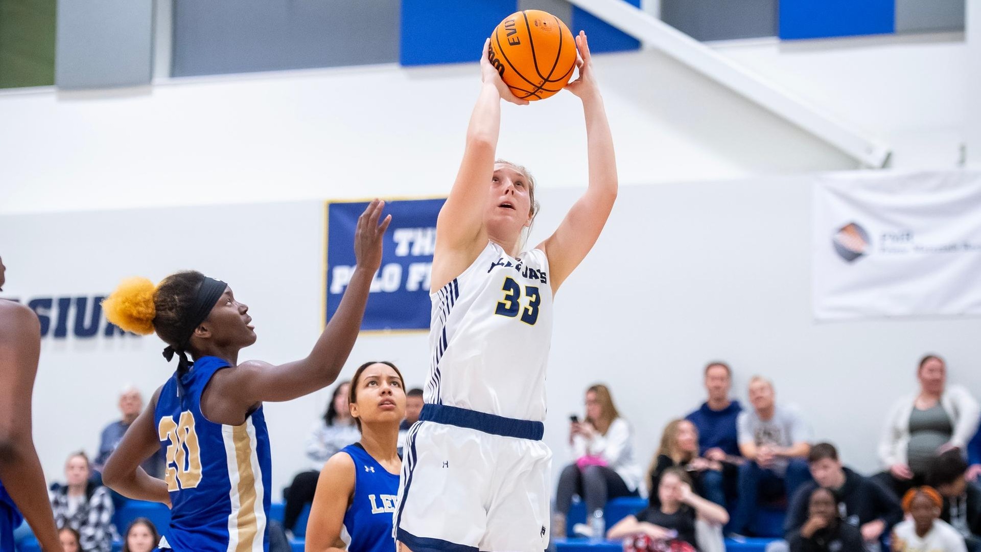 Ouellette Nets 1,000th Career Point, Blue Jays Fall to UMass Dartmouth