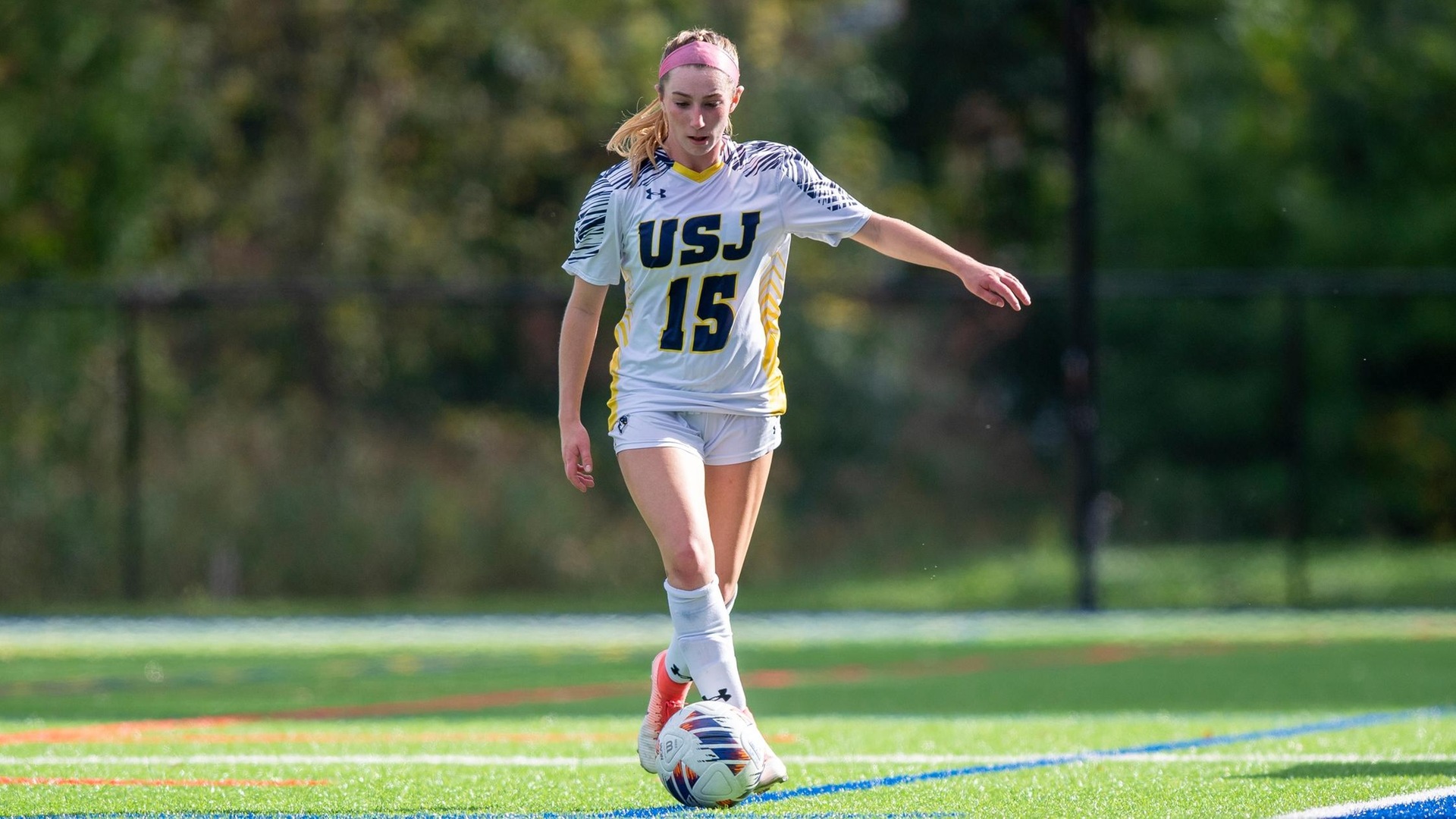 Women's Soccer Wins Third Straight, Shuts Out Simmons Saturday, 3-0