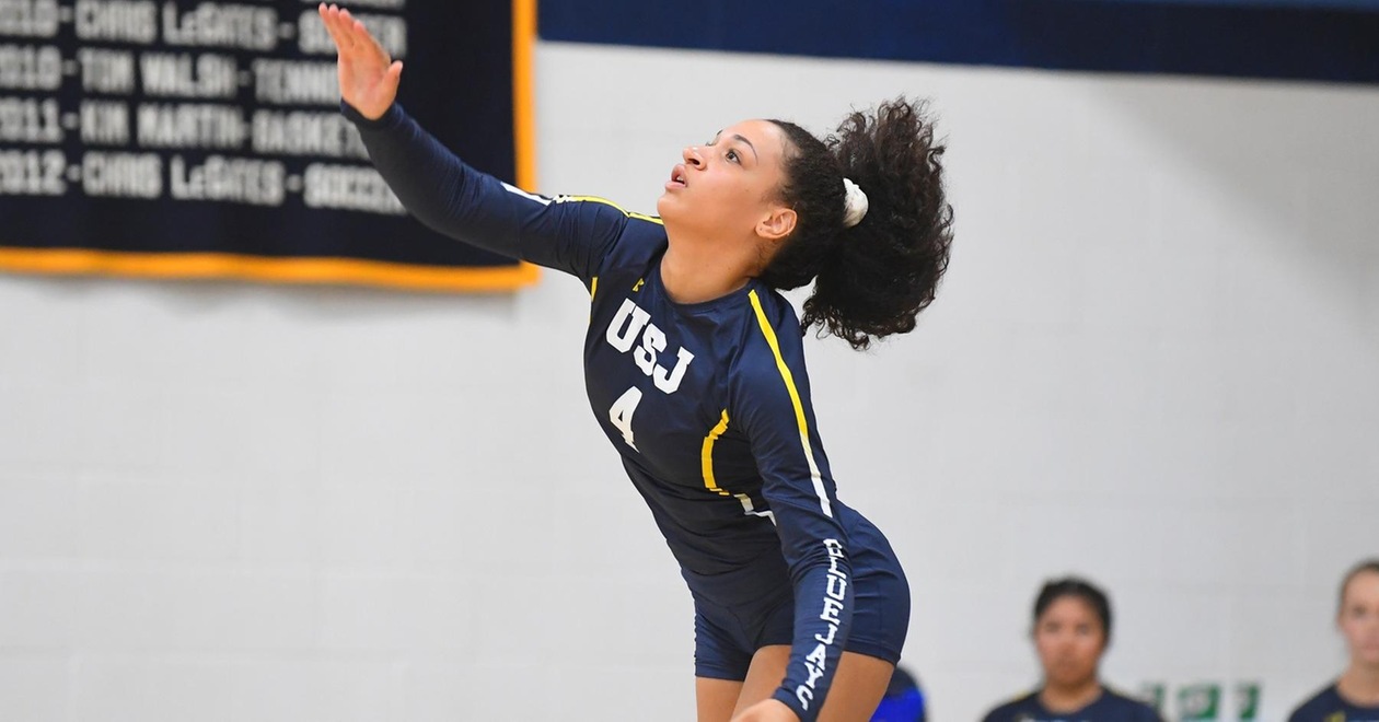 Volleyball Trumps Fitchburg in Four Sets Tuesday