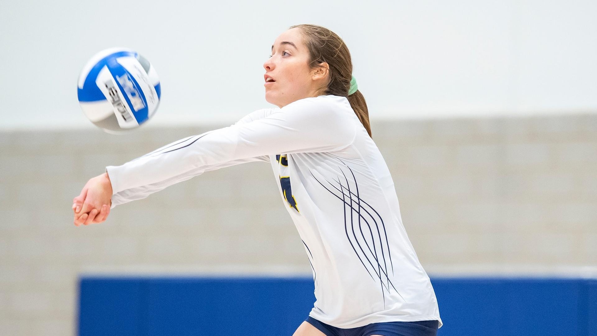 Volleyball Eases Past Elms, 3-1, At Home Wednesday Night