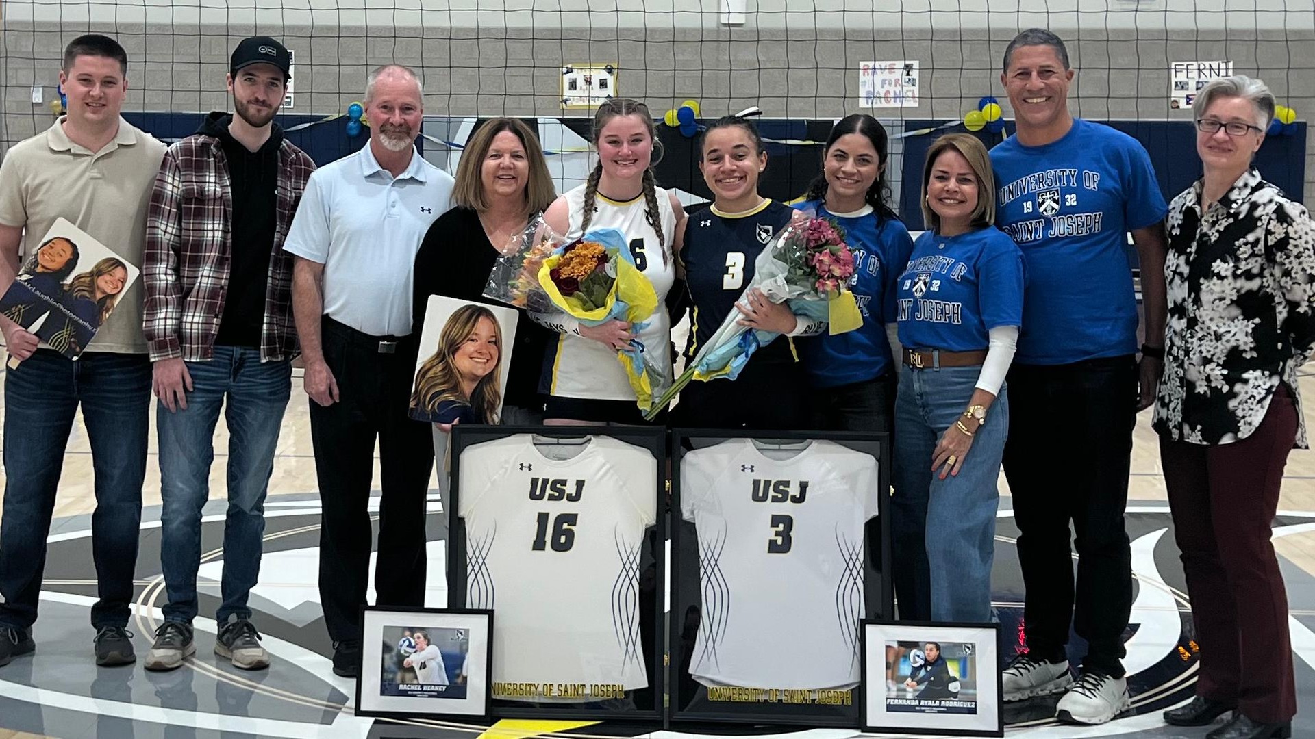 Volleyball Cruises Past Rival Albertus Magnus, 3-0, During Senior Night Tuesday